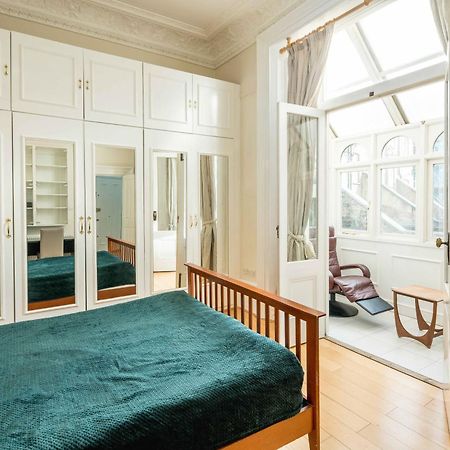 Four Beds By The Station Apartment London Ngoại thất bức ảnh